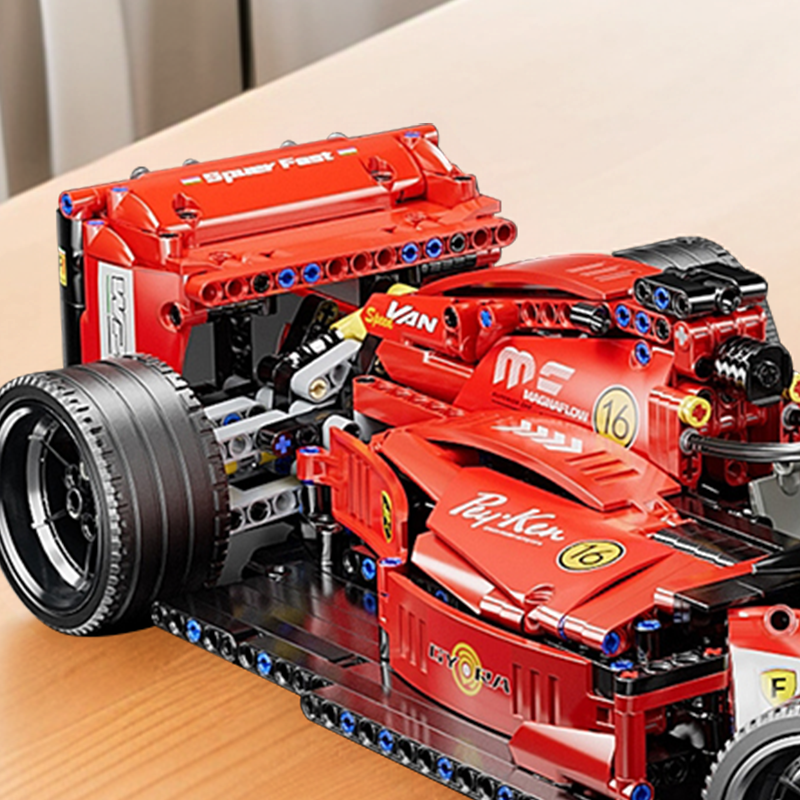 1163 pcs building block car, off-road vehicle racing car, cool black and red appearance science and technology design, splicing is simple and easy to operate, suitable for tide lovers holiday gifts