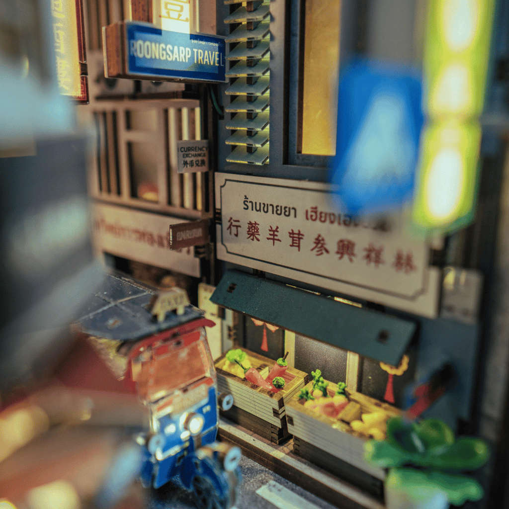 Bangkok Yaowarat Book Nook Kit | Exclusive Release