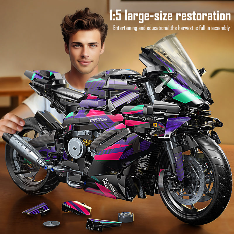 2062 pieces of super cool 1:5 mechanical motorcycle building blocks, full of cyberpunk style, exquisite details, full of mechanical texture, immersive experience of assembly fun, creating a cool desktop scenery.