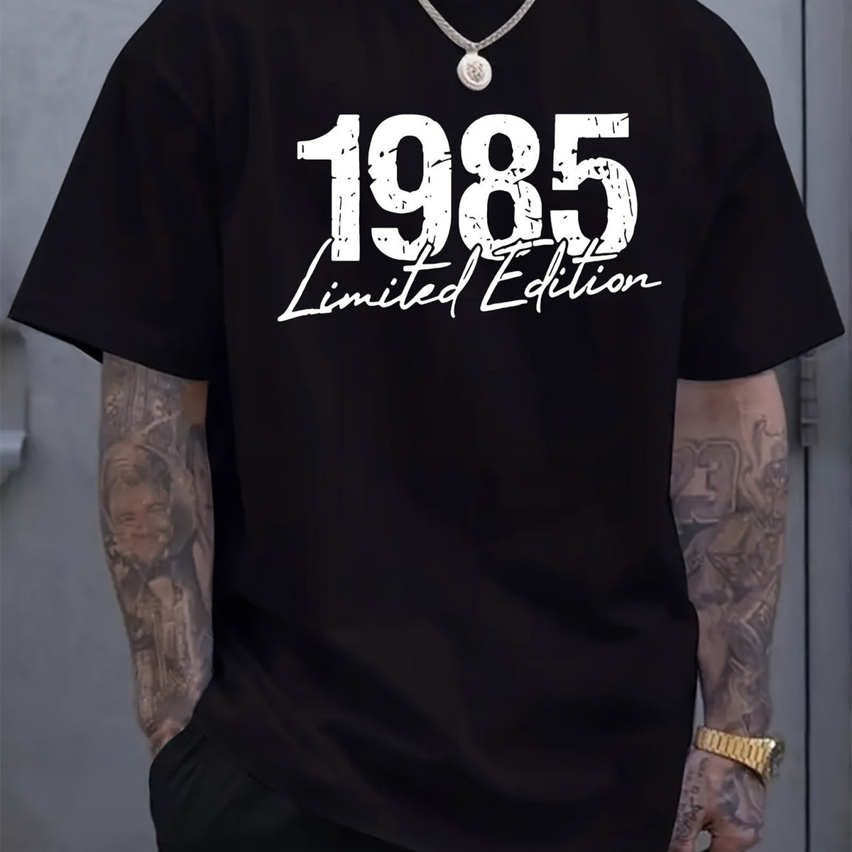 Men's 1985 Limited Edition Retro Oversized T-Shirt - Bold 1985 Number Print Light Gray Crew Neck Short Sleeve Tee, Machine Washable Vintage Shirt Suitable for Birth Year Merchandise & Everyday Casual Wear, Year-Round Top, PLUS SIZE