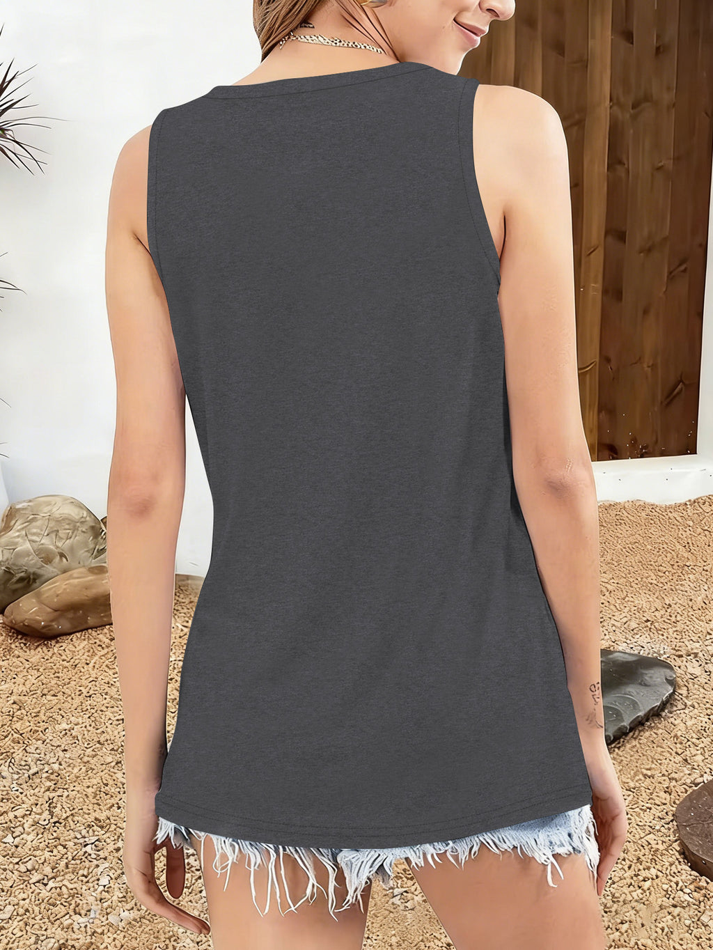 Poison, Rose Print Women'S Fashion Printed Round Neck Tank Top PB-211