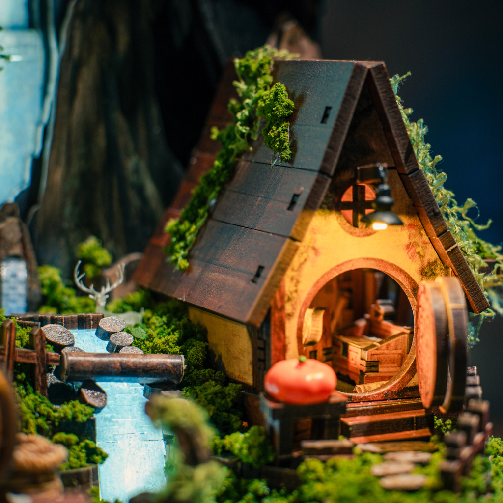 [Coming Soon - 31 March] Whispering Hollow Miniature House Kit (Music Box) | Collector's Edition