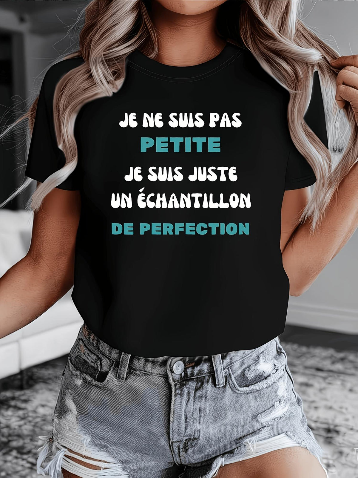 Women Humorous French Slogan T Shirt, Je Ne Suis Pas Petite Funny Quote Graphic Tee, Soft Cotton Casual Short Sleeve Shirt Gift For French Speakers